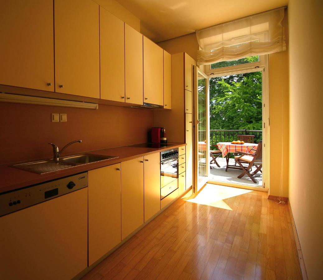 Apartments Villa Boltez Kranj Bagian luar foto
