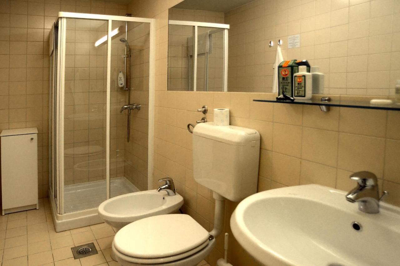 Apartments Villa Boltez Kranj Bagian luar foto