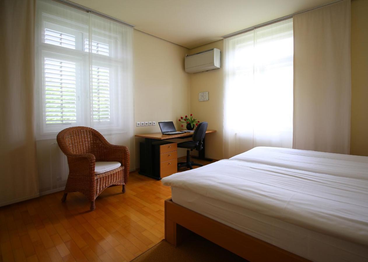 Apartments Villa Boltez Kranj Bagian luar foto