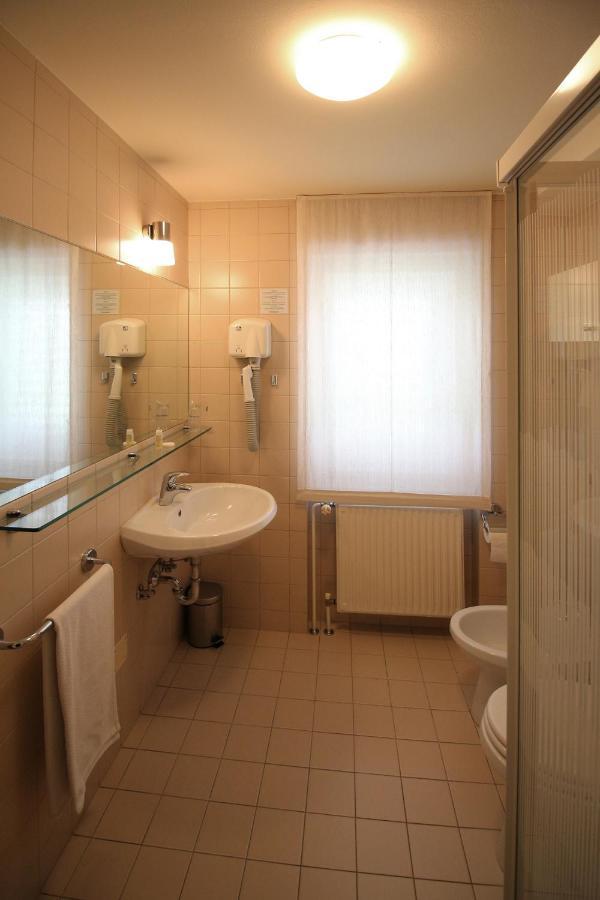 Apartments Villa Boltez Kranj Bagian luar foto