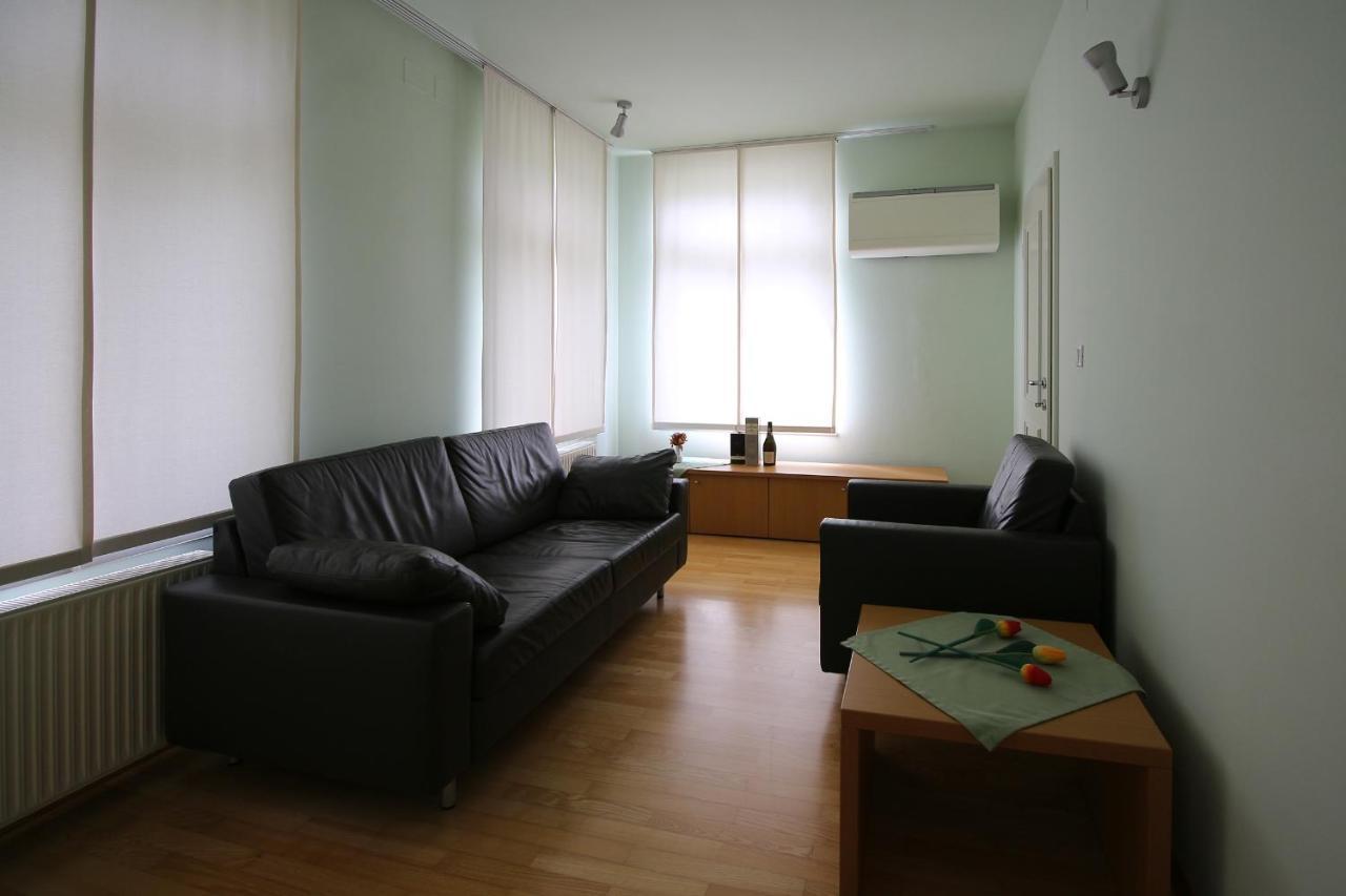 Apartments Villa Boltez Kranj Bagian luar foto